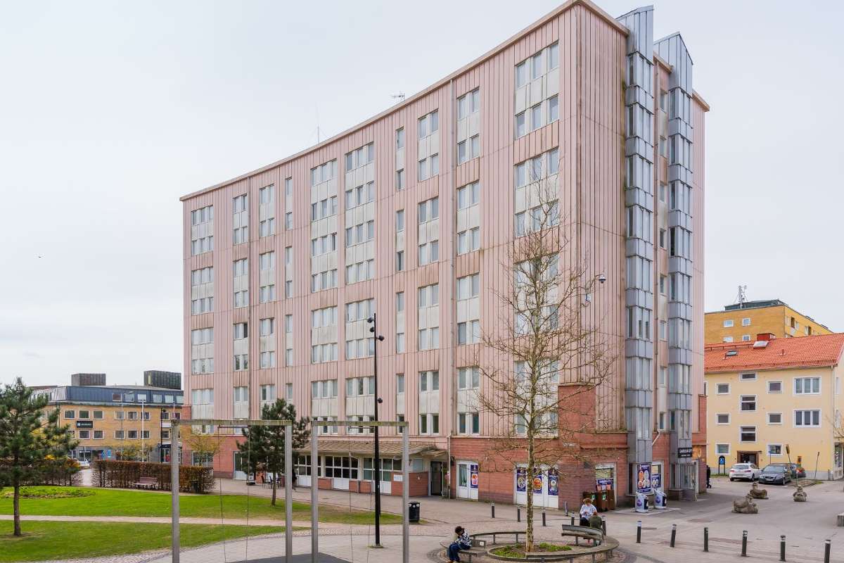 Norrby Tvärgata 11, bild 1 av 4